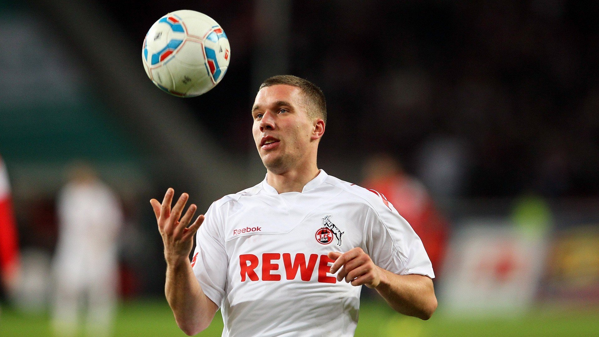 封神夜！乔治用防守告诉你，篮球场上最锋利的矛也怕最坚固的盾