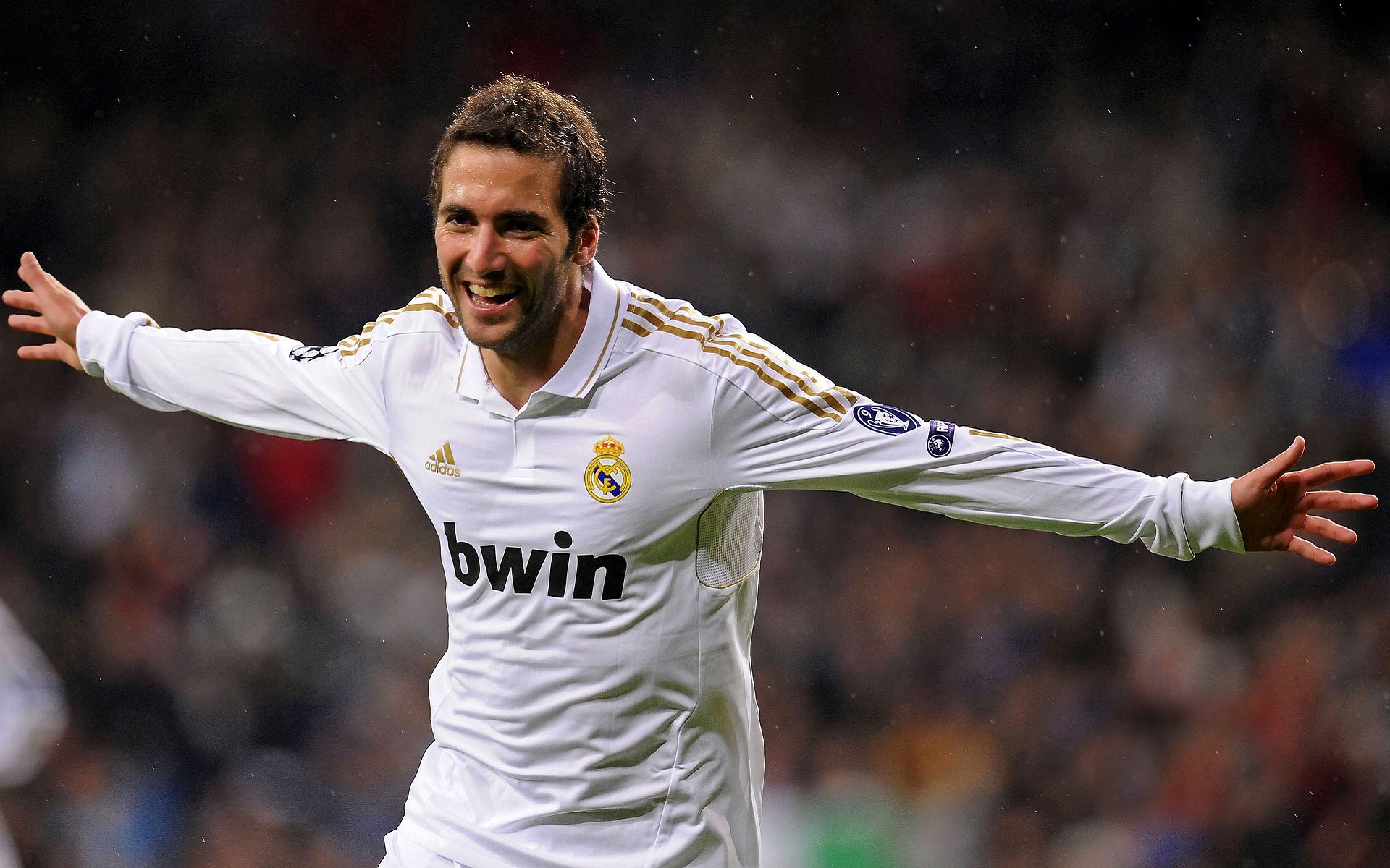 铁血拜仁扼杀青春风暴！欧冠巅峰战，底蕴与野心的终极对话