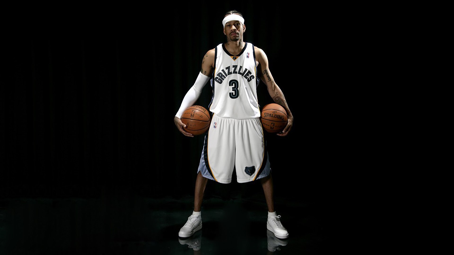 F1年度争冠焦点战，新疆队封锁广厦队