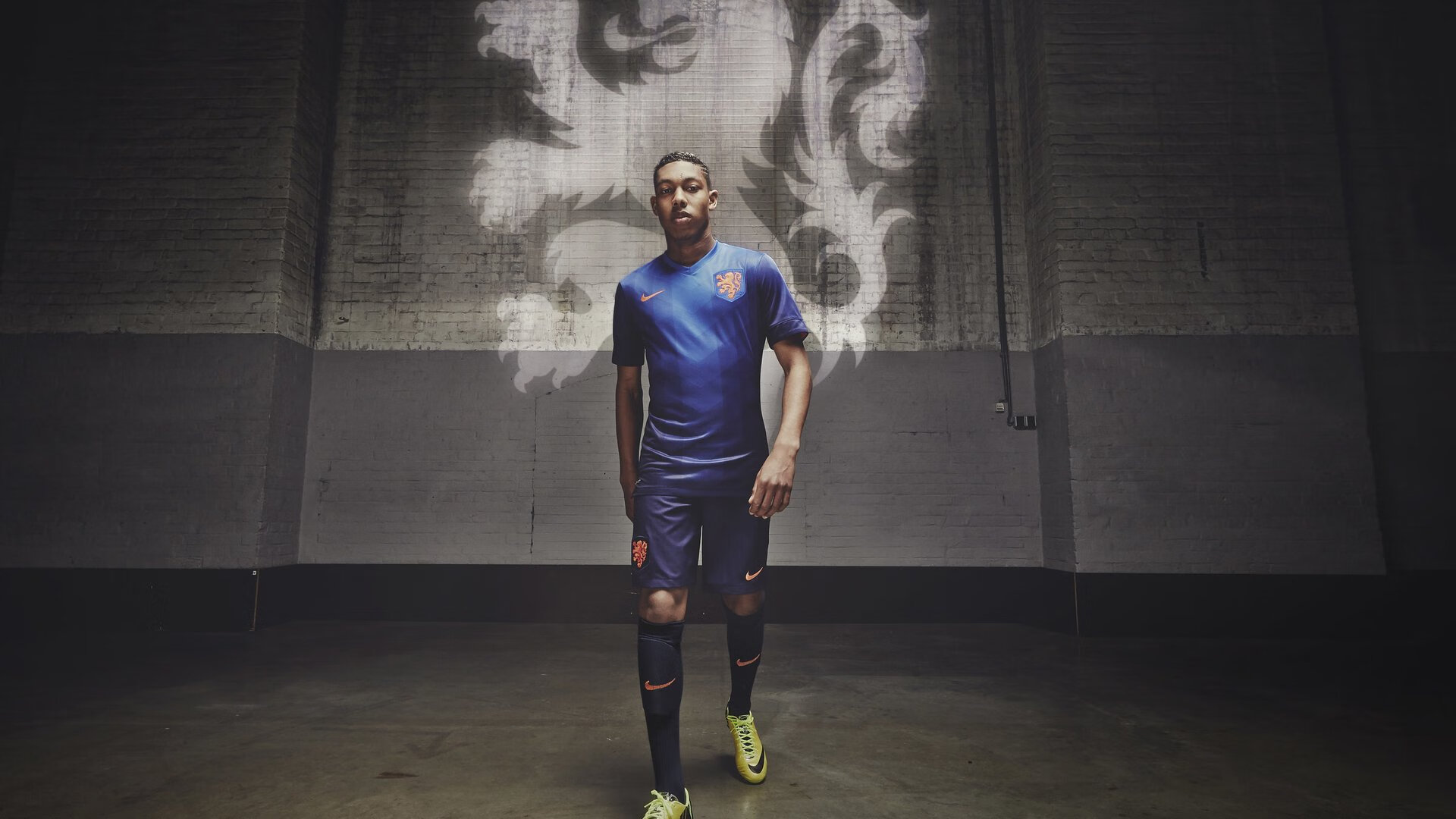 教科书级中场魔术师！京多安一战封神，完爆罗马仅用三招